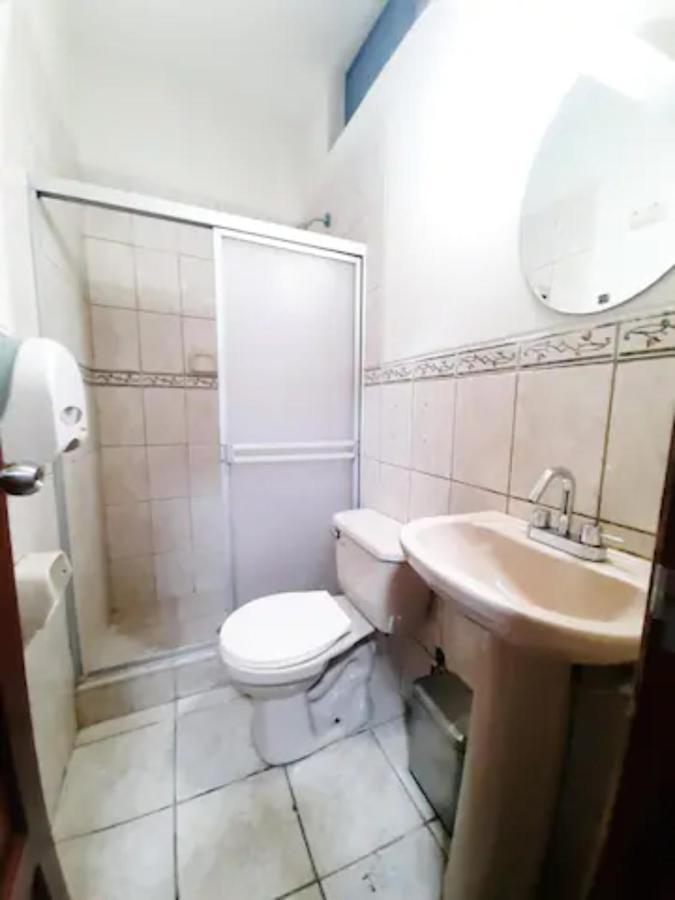 Guest House Tumbes Ngoại thất bức ảnh