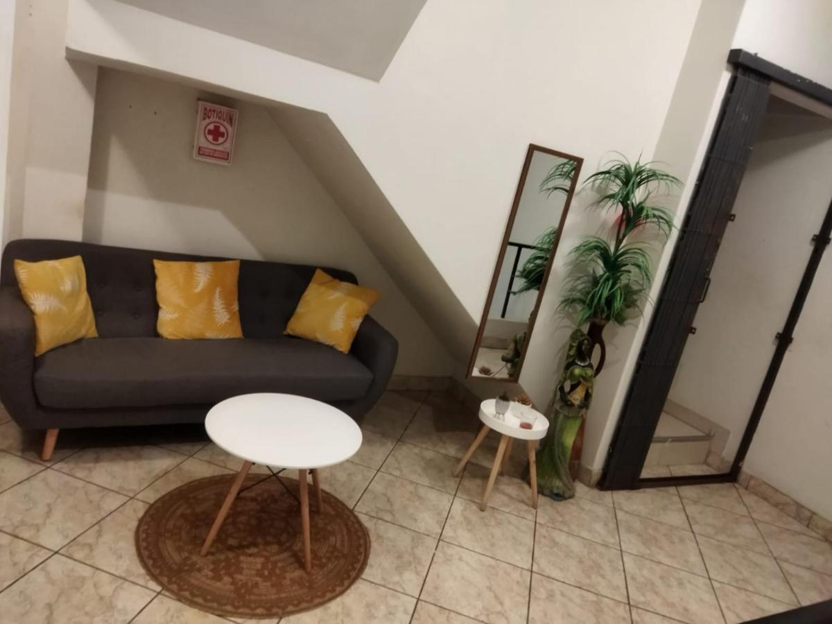 Guest House Tumbes Ngoại thất bức ảnh