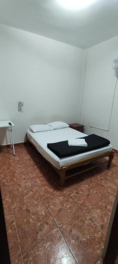 Guest House Tumbes Ngoại thất bức ảnh