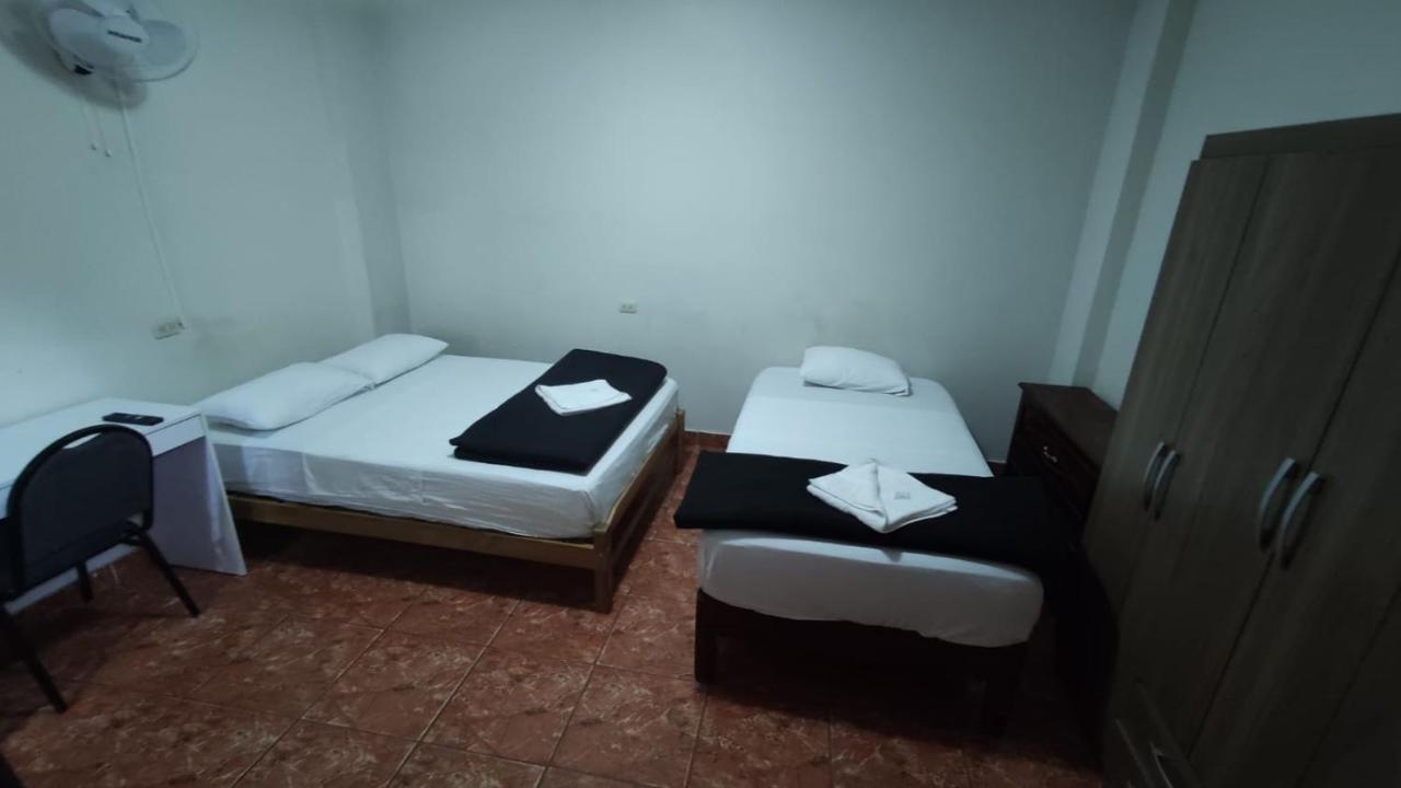Guest House Tumbes Ngoại thất bức ảnh